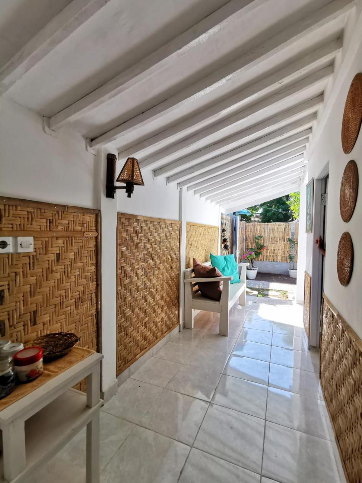 Exotic House Villa Gili Meno Exterior photo